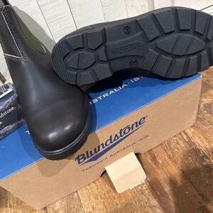 Blundstones Boots